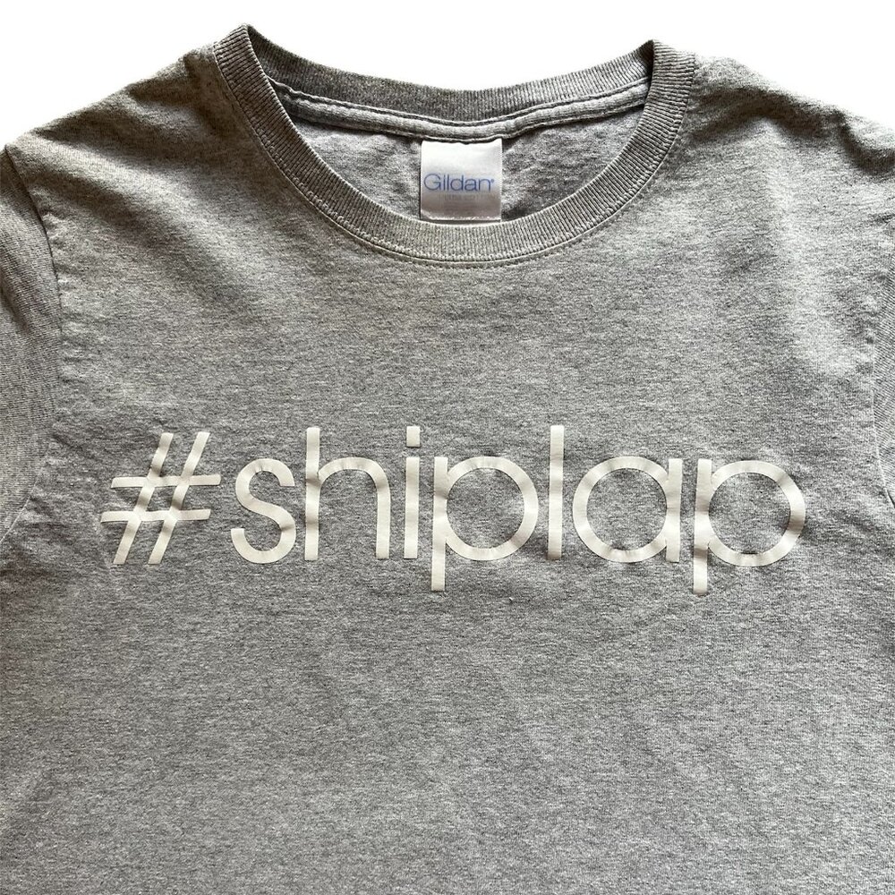 "#shiplap" Gray T-Shirt Ladie's Small